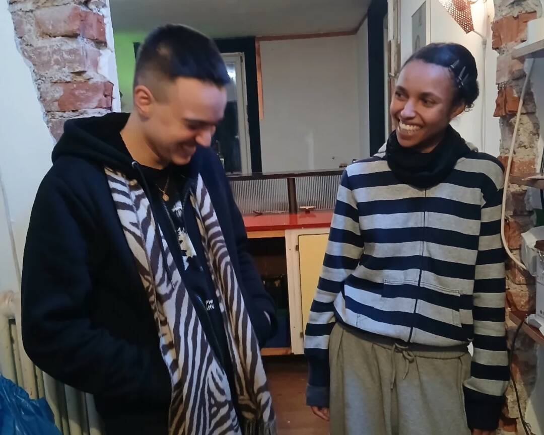 blush bit b2b caiiese