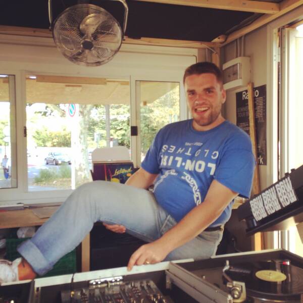 The Secret Golden Strong Legs Man