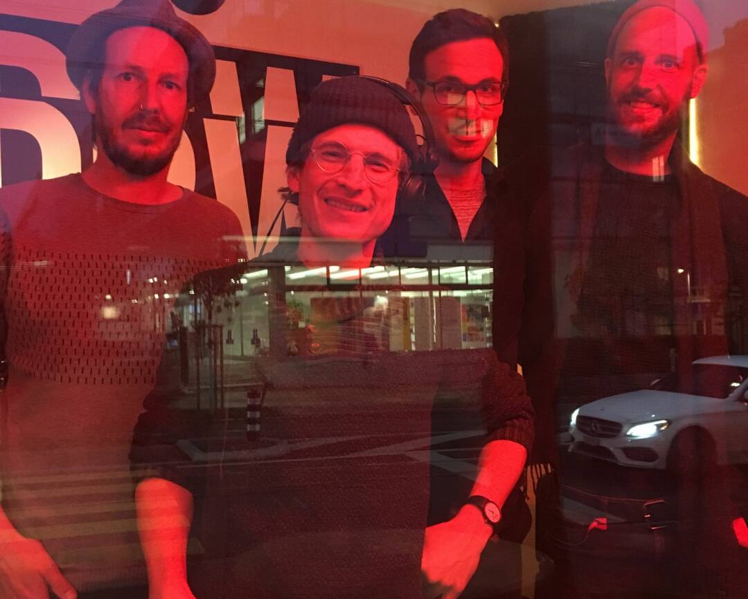 Bonzzaj Radio