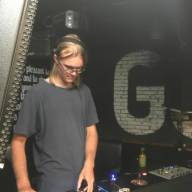 Nikolaj W