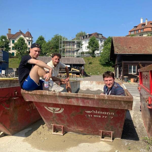 Herman, Dimitri Grünig & Yotah