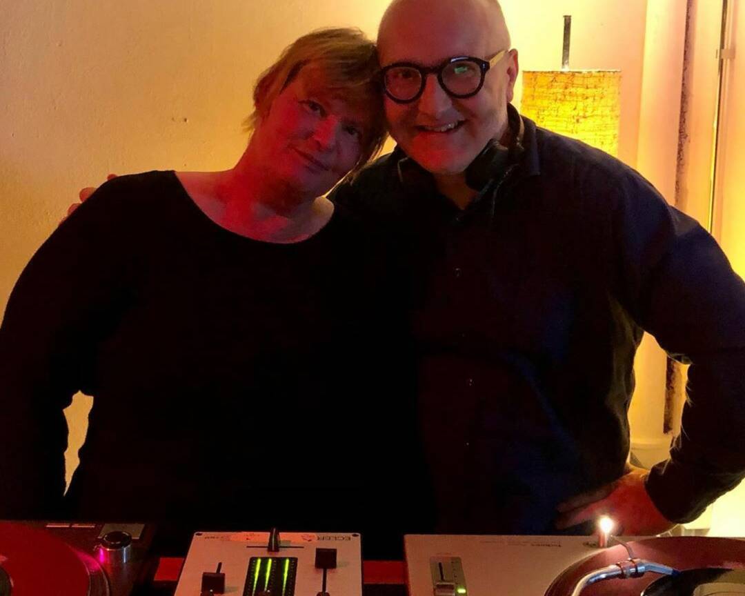 Dactylola & Ereccan