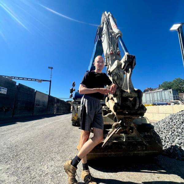 Val Clipp (Off Center)