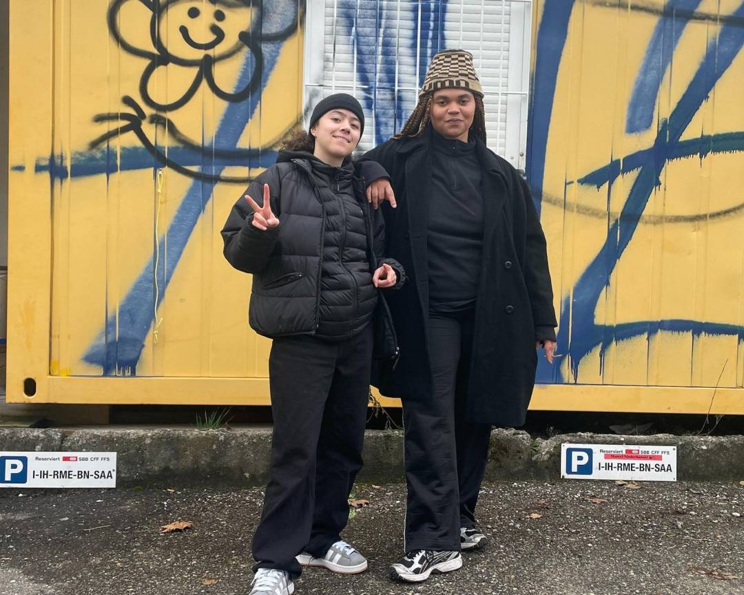 djadjamai b2b Janaína